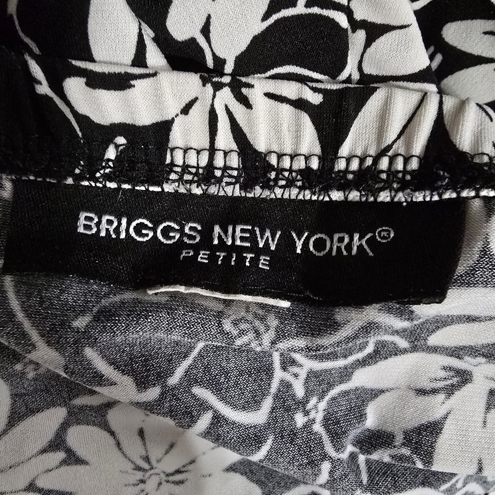 ​ Briggs New York Vintage 90s Black & White Floral Mini Skirt - Picture 4 of 7